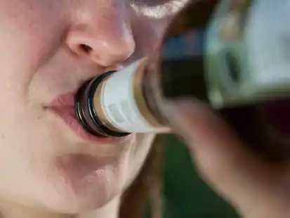 al fakher vape geschmäcker Besitz Vape Strafbar Vapes im Trend: Teenager konsumieren E-Zigaretten  statt Alkohol main image 1