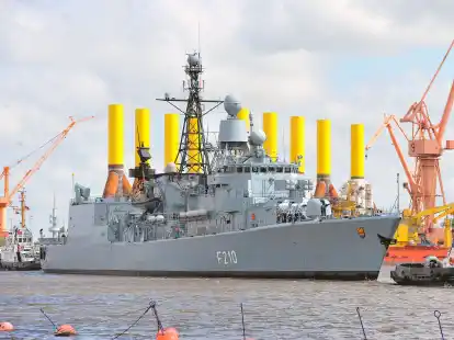 Fregatte „Emden“: Ex-Patenschiff der Stadt auf dem Weg zur ...