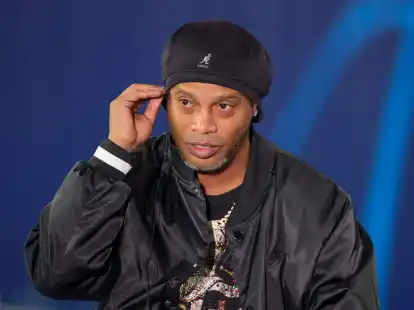 Ronaldinho &auml;rgert sich &uuml;ber Brasiliens Nationalmannschaft.