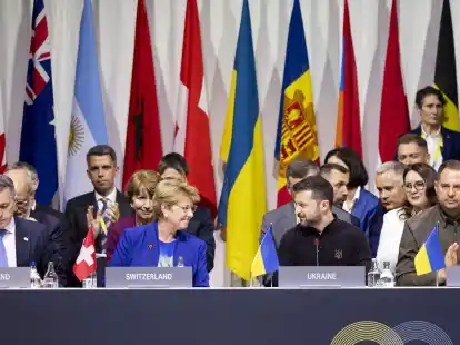 Im B&uuml;rgenstock Resort in der Schweiz hat der Friedensgipfel f&uuml;r die Ukraine begonnen.