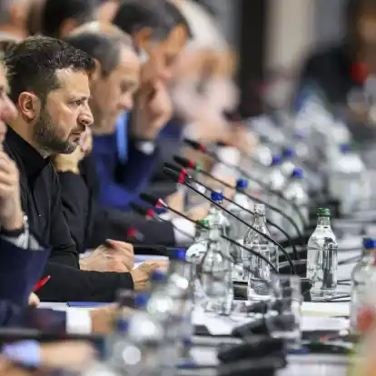 Der ukrainische Pr&auml;sident Wolodymyr Selenskyj nimmt am Friedensgipfel in der Schweiz teil.