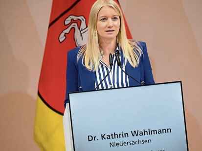 K&uuml;ndigt eine detaillierte Aufarbeitung an: Landesjustizministerin Kathrin Wahlmann.