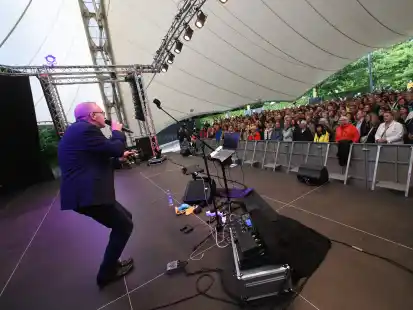 Rudelsingen im Park der Gärten in Bad Zwischenahn Hier gibt es die Bilder