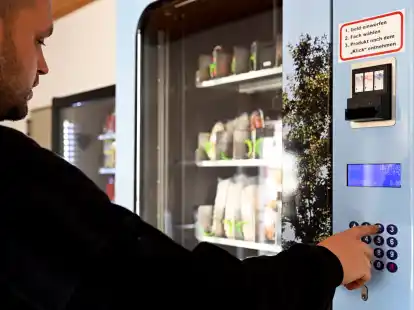 24 Stunden am Tag, 7 Tage die Woche k&ouml;nnen aus Automaten Lebensmittel gekauft werden (Symbolbild).
