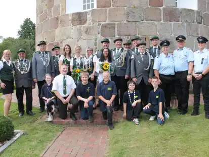 Das Marxer Sch&uuml;tzenk&ouml;nigshaus wurde auf dem Sch&uuml;tzenfest am Wochenende neu zusammengestellt.