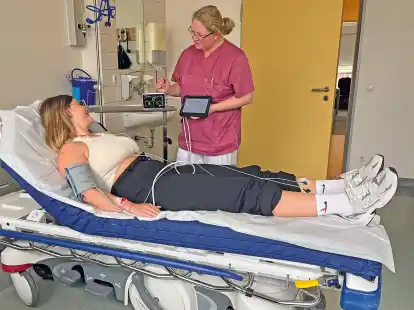 Beispiel einer telemedizinischen Behandlung in Varel. Photo: Friesland-Kliniken