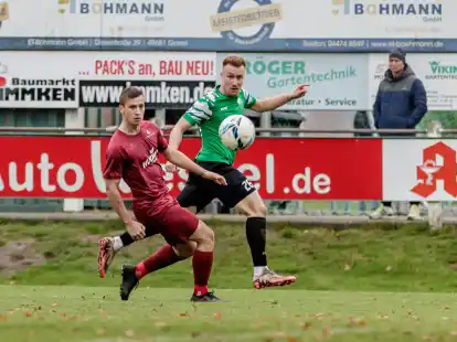 Der BV Garrel um Magnus Schlangen (gr&uuml;ne Trikots) bleibt in der Erfolgsspur.