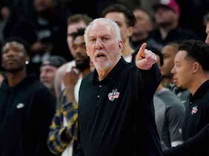 Fehlt den San Antonio Spurs wegen eines Schlaganfalls auf unbestimmte Zeit: Gregg Popovich.