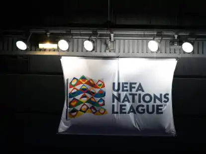 In Rum&auml;nien ist es in einem Nations-League-Spiel zu einem Eklat gekommen.