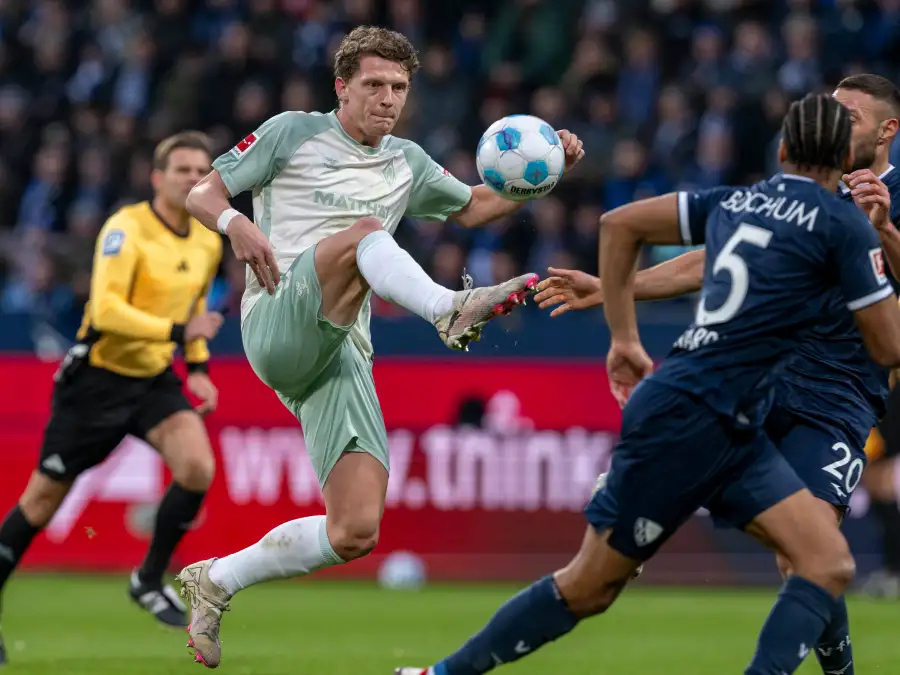 Fußball Bundesliga   Werders Neuer Puertas: Cr7 Trikot Auf Umwegen Besorgt   Sport - tdm9ewm