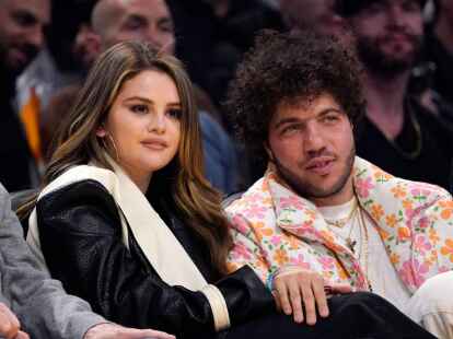 Sie k&ouml;nnten sich verlobt haben: Selena Gomez und Benny Blanco. (Archivbild)
