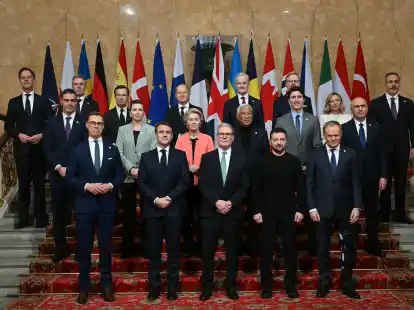 Ukraine-Gipfel in London: Europa sucht nach Wegen für Frieden in der