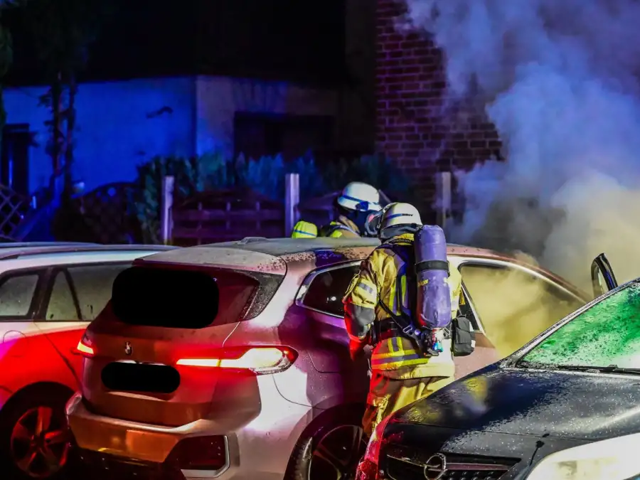 BMW-Brand in Oldenburg: Technischer Defekt in Kreyenbrück in Nähe des