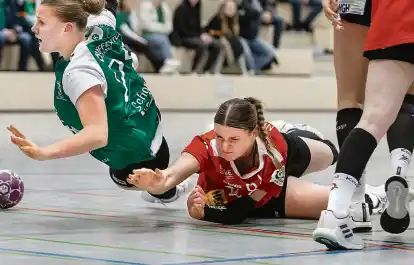 Les joueurs de VFL Oldenburg II (ici dans le maillot vert: Louise Schommartz contre Badenstedt) veulent utiliser leurs chances dans le match à domicile contre TSV Altenholz.