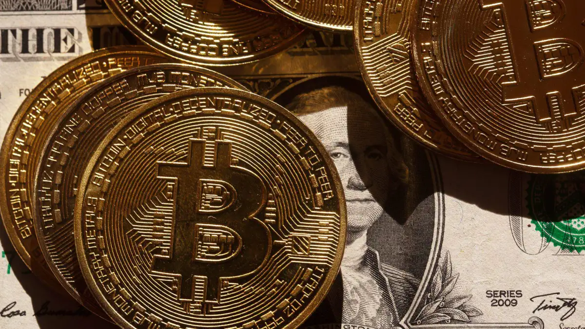 Bitcoin steigt vorübergehend über 85.000 US-Dollar