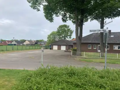 An der Ecke Sager Straße/Hermann-Löns-Weg möchte das Ehepaar Wolking ihr Wohnquartier errichten.