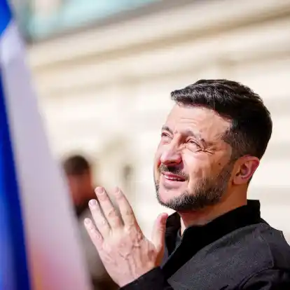 Selenskyj will sich persönlich mit Putin treffen. (Archivbild)