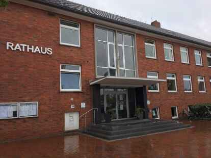 Schlechte Stimmung in Lemwerder: Ratsmitglieder und Verwaltung werfen sich gegenseitig vor, an der schleppenden Haushaltsplanung Schuld zu sein.