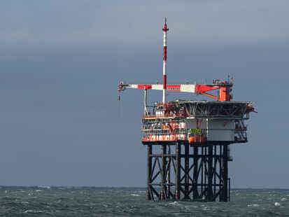 Der Energiekonzern One-Dyas will seine Gasplattform in der Nordsee per Seekabel mit dem Offshore-Windpark „Riffgat