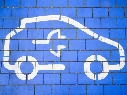 In Niedersachsen werden immer mehr Elektroautos zugelassen.