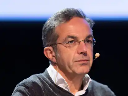 Der Schriftsteller Navid Kermani plädiert leidenschaftlich für eine Beendigung des Krieges zwischen Israel und dem Iran. (Archivbild)