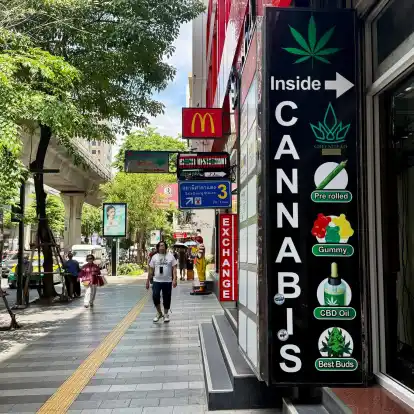 Noch darf in Thailand frei gekifft werden - aber die neuen Regeln sollen schon bald in Kraft treten.