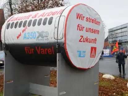 Mitarbeiter des „Airbus“-Werkes in Varel (Kreis Friesland) kämpften seit 2008 erfolgreich gegen drohende Sparmaßnahmen und eventuelle Entscheidungen gegen ihren Standort.