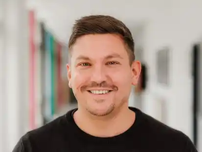 Referent auf dem ersten NWZ-Elternabend am 27. August im Medienhaus in Etzhorn: Social Media Coach Thomas Hillers spricht über die schockierende digitale Lebenswelt von Kindern und Jugendlichen