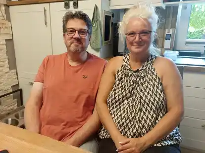 Sandra und Christian Ludwig sind Pflegeeltern. Sie leben mit ihrer Familie in Wittmund.