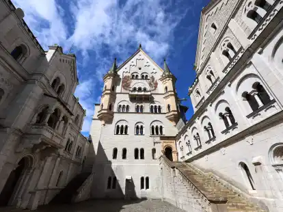 Neuschwanstein lockt unter den Königsschlössern die meisten Besucher. (Archivbild)