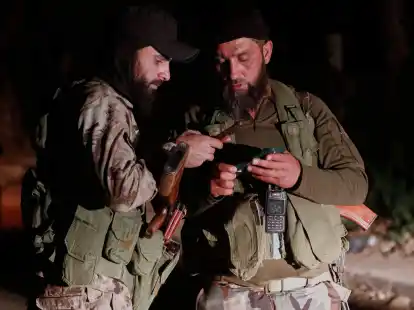 Laut der Syrischen Beobachtungsstelle für Menschenrechte sind bei Unruhen Dutzende Menschen getötet worden. (Archivbild)