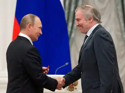 Waleri Gergijew gilt seit Jahren als prominenter Unterstützer Putins. (Archivbild)