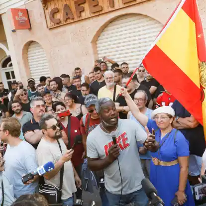 Die Protestler reisten mehrheitlich von außerhalb an.