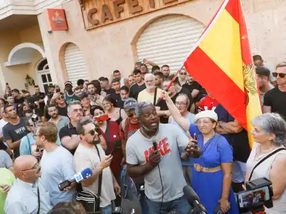 Die Protestler reisten mehrheitlich von außerhalb an.