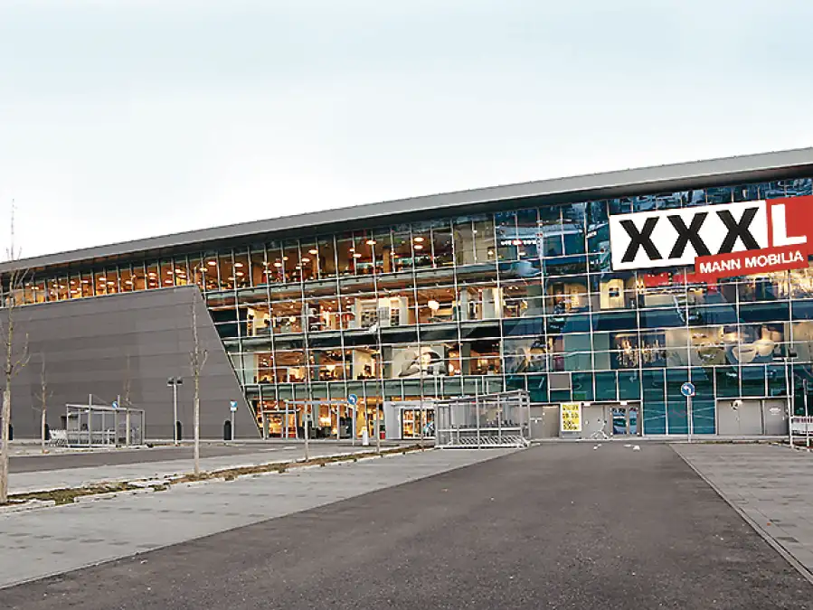 XXXLutz in Cloppenburg: Grundstücksvertrag für Möbel-Geschäft nach sieben Jahren unterschrieben