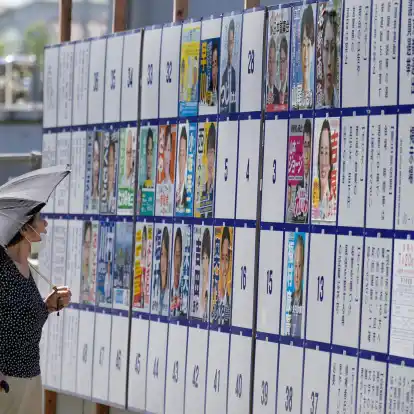 Japans Regierungskoalition droht bei der Oberhauswahl ein folgenschwerer Rückschlag.