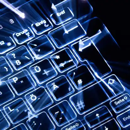 Firmen und Organisationen aus Deutschland sind besonders stark von der Sicherheitslücke bei Microsoft betroffen. (Archivbild)