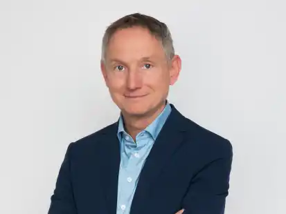 Hat sich auf die Verkaufs- und Logistikprozesse von Möbelhäusern spezialisiert: Thomas Witt.