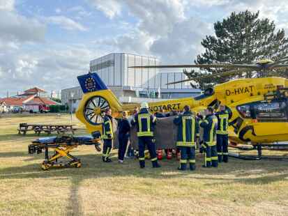 Badeunfall auf Borkum: Ein vierjähriges Kind musste per Helikopter in eine Klinik geflogen werden.