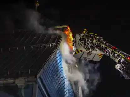 Das Brandgutachten bestätigt: Das Feuer war Brandstiftung. (Archivbild)