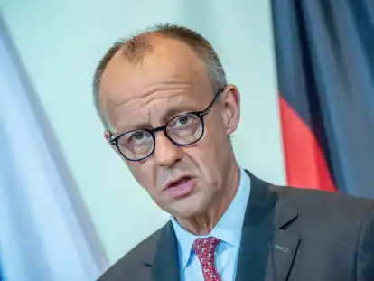 Bundeskanzler Friedrich Merz (CDU) will am Mittwoch mit US-Präsident Donald Trump, dem ukrainischen Präsidenten Wolodymyr Selenskyj und europäischen Regierungschefs zum Ukraine-Krieg beraten.