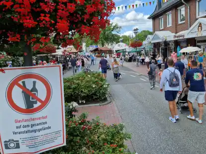 Gilt auf dem gesamten Veranstaltungsgelände: Besucherinnen und Besucher dürfen keine Glasflaschen zur Zwischenahner Woche mitbringen.