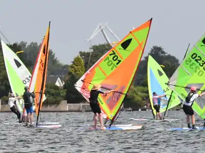 Die Deutsche Meisterschaft der  Windsurfer LT fand am Wochenende auf dem Banter See statt.