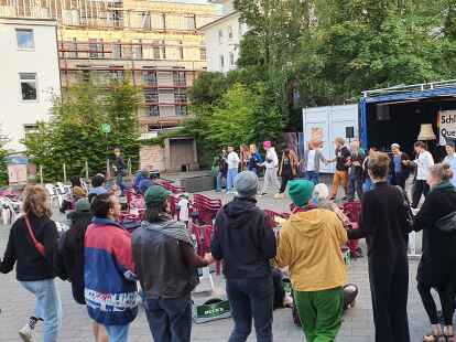 Zusammen gegen Rassismus: Vor der Open-Air-Vorführung des Cine k-Sommerkinos findet am Samstag das Tagesfestival „Solifest“ auf dem Kulturplatz in Oldenburg statt.
