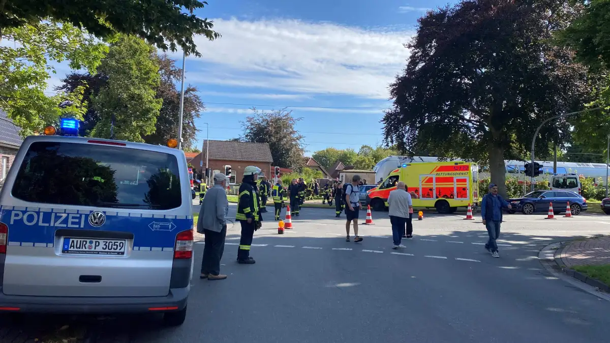 Rescue operation in the north: Rail traffic between Emden and Norddeich ...
