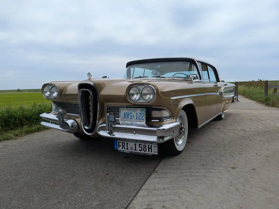 Wie ein Ford Edsel nach Friesland kam: Sander Oldtimer-Fan erfüllt sich ...