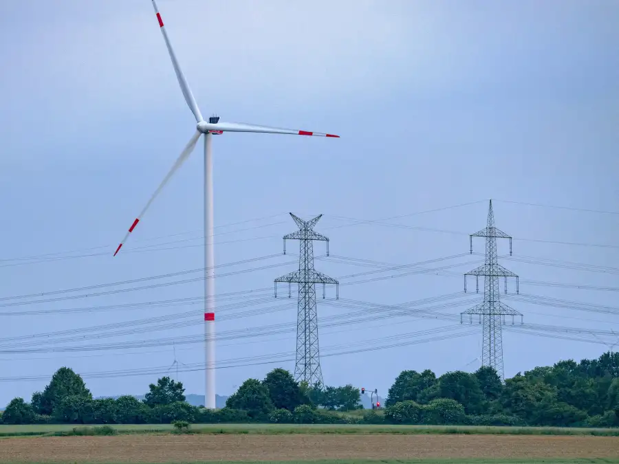Festspielhaus am Wall: Information market on Emden's new overhead line ...