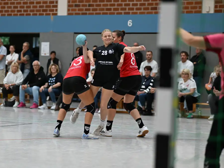 HSG Friedeburg/Burhafe rozgromiło TV Neerstedt II w Landeslidze kobiet
