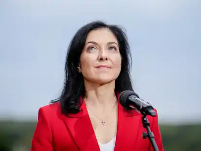 Bundeswirtschaftsministerin Katherina Reiche (CDU) hat von ihrem Beraterkreis eine Wirtschaftsagenda vorgelegt bekommen.