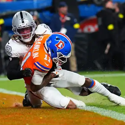 Troy Franklin (vorne) fing den einzigen Touchdown der Broncos.
